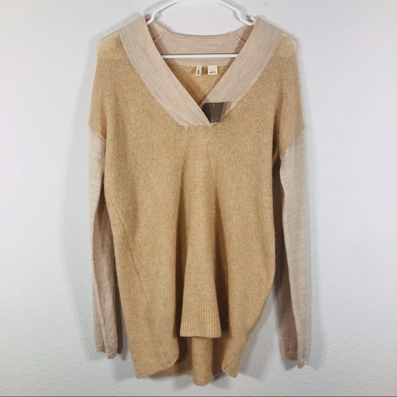 🔥MOVING SALE🔥 Anthropologie Moth oversized sweater oversized small. - Picture 6 of 9